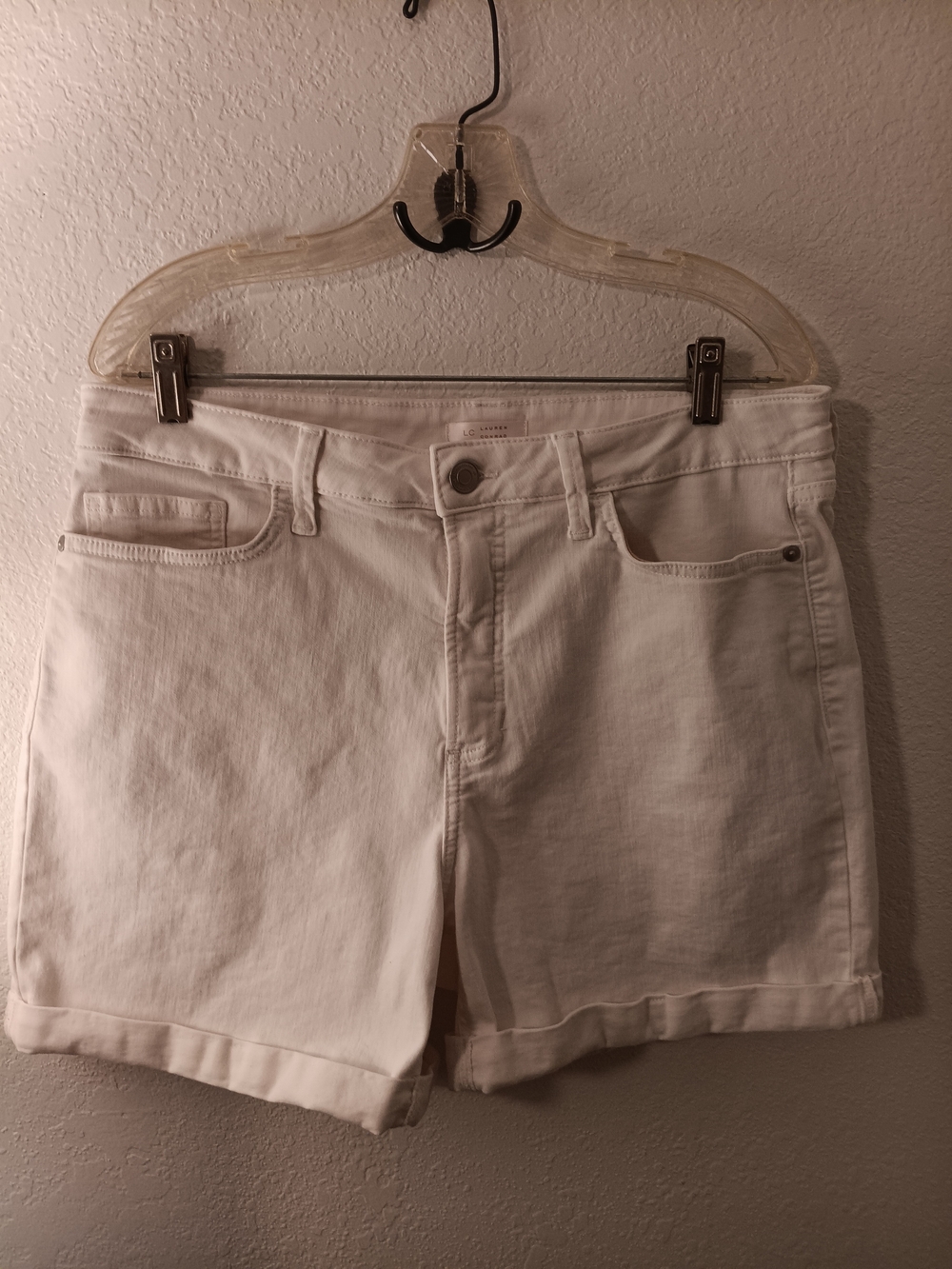 LC Lauren Conrad White Rolled-Hem Denim Shorts. Very Stretc